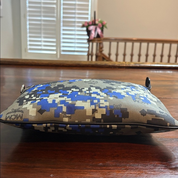 MCM “Big Bang” Digital Camouflage Wristlet Pouch - Picture 6 of 11